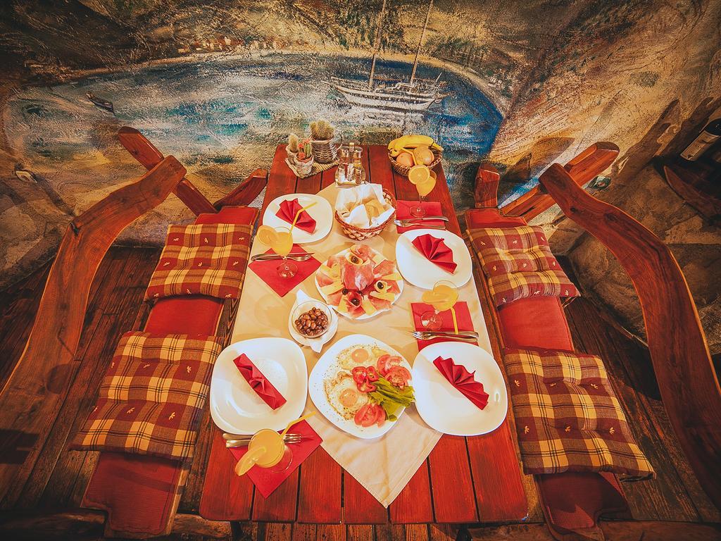 Pansion Nobel Otel Petrovac Oda fotoğraf