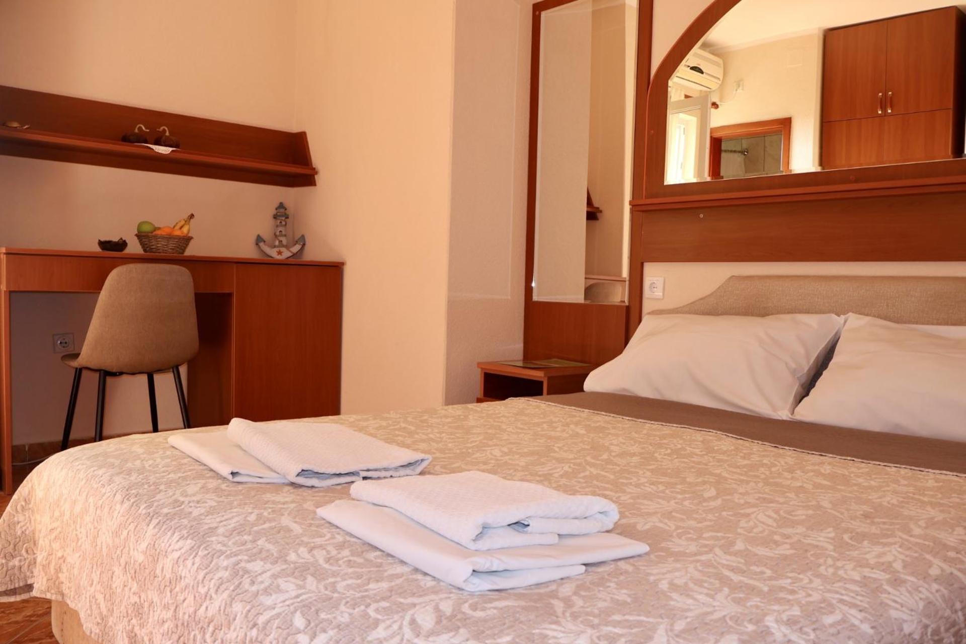 Pansion Nobel Otel Petrovac Dış mekan fotoğraf