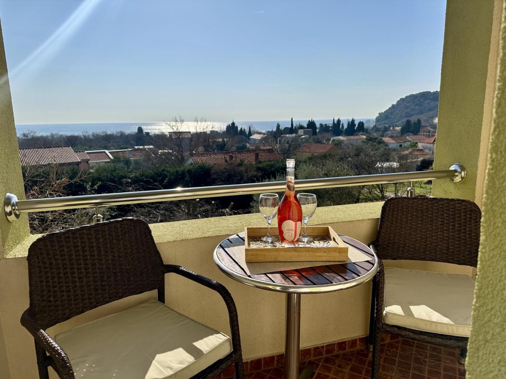Pansion Nobel Otel Petrovac Dış mekan fotoğraf