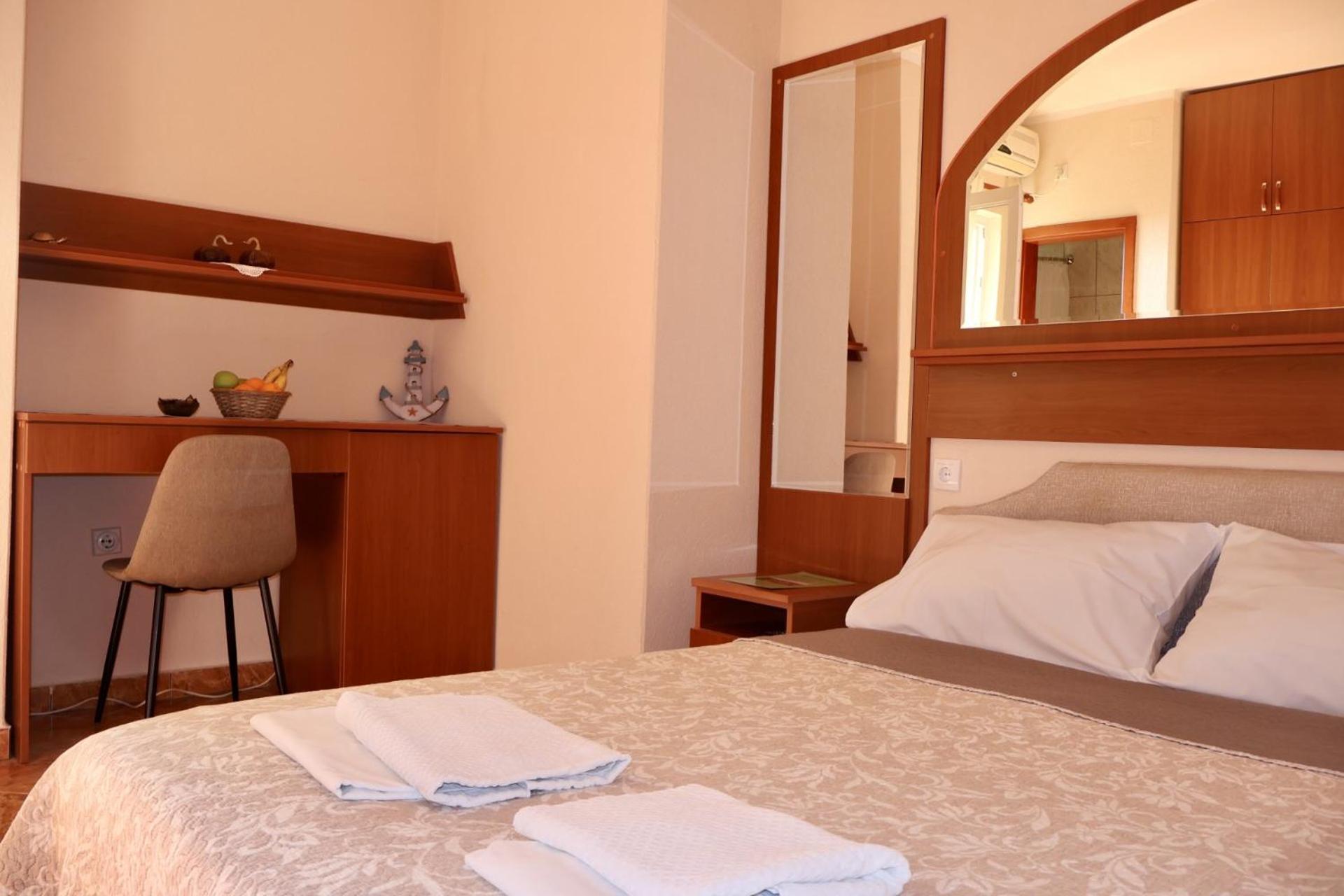 Pansion Nobel Otel Petrovac Dış mekan fotoğraf