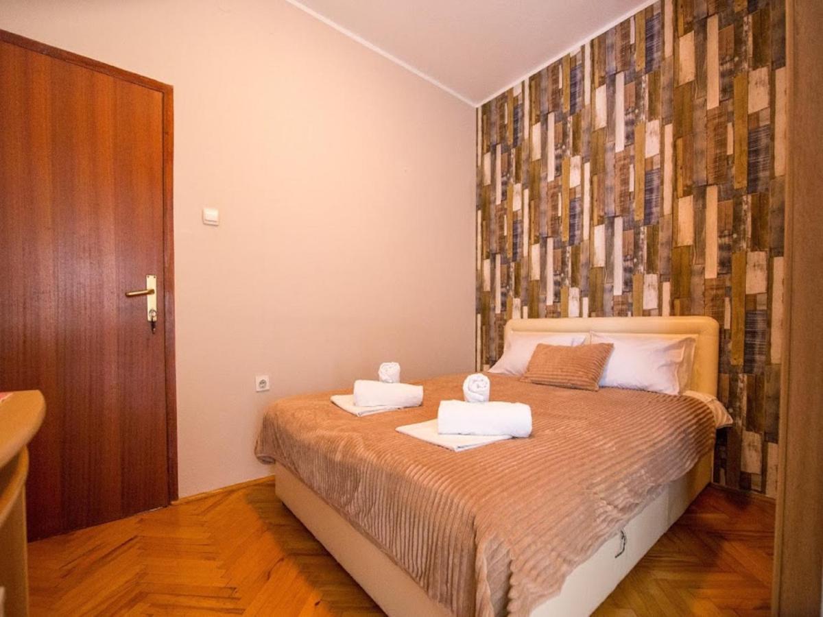 Pansion Nobel Otel Petrovac Dış mekan fotoğraf